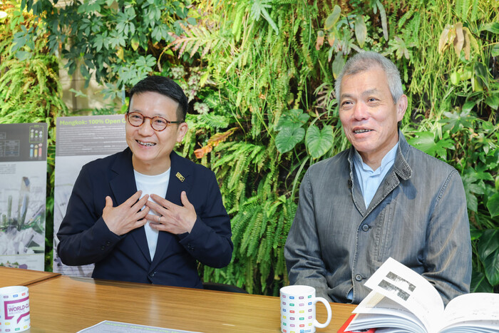 RLP Asia環保設計總監兼BEHAVE 首席行為分析師梁文傑（左）和香港中文大學建築學系吳恩融教授（右）。梁文傑強調，團隊關注設計帶來的實際影響與價值，而非單純在比賽中獲取佳績。